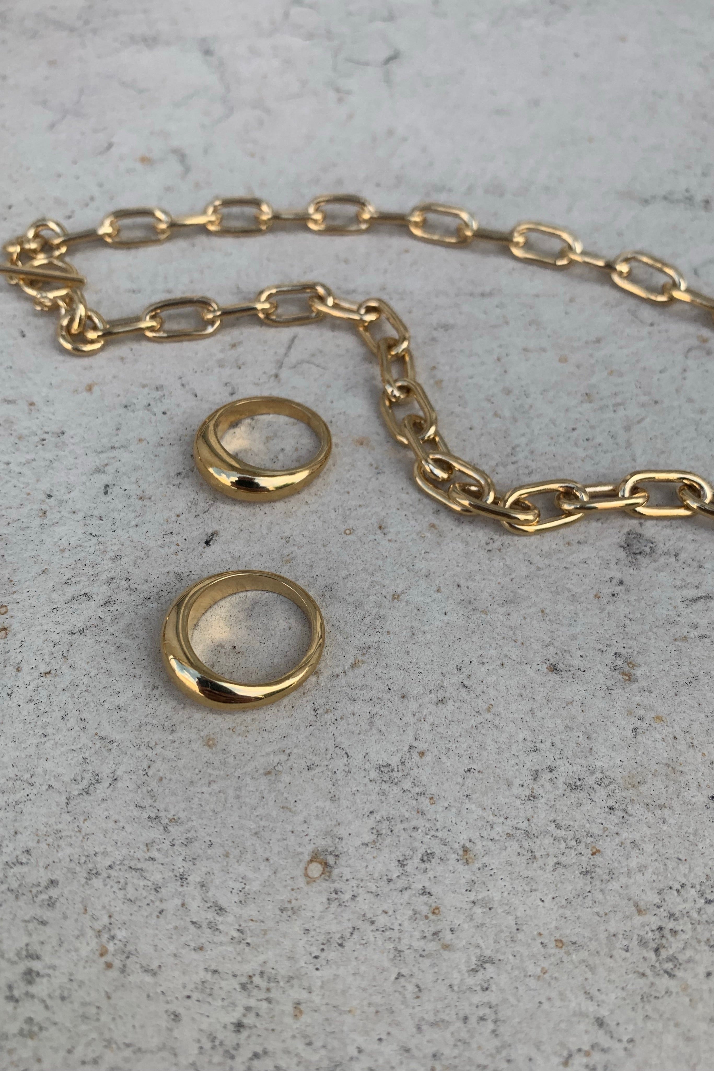 ARMITA CHAIN NECKLACE