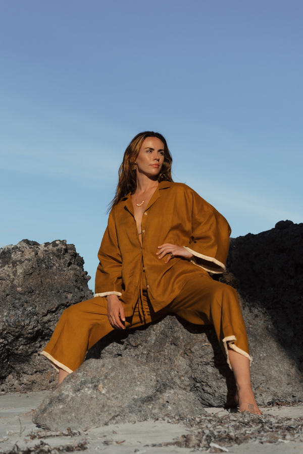 CYRA PANTS - CAMEL BROWN