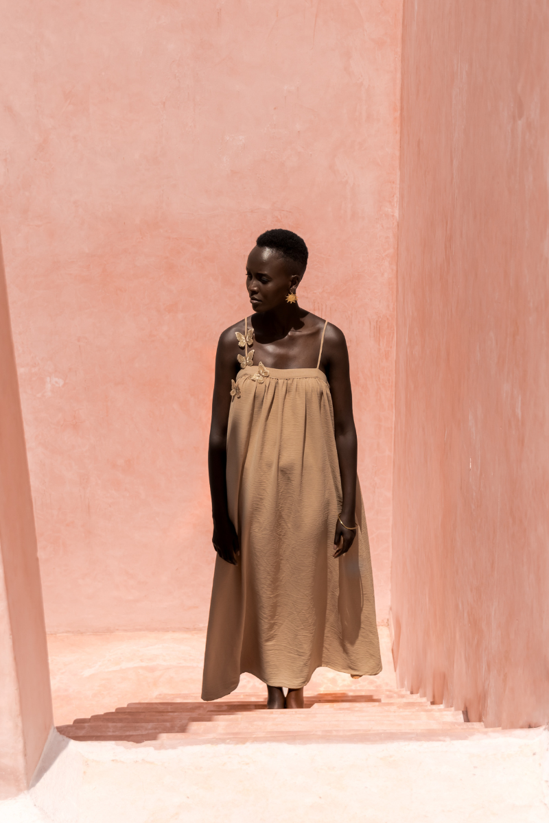 EMBER DRESS LIGHT-  CAMEL BROWN