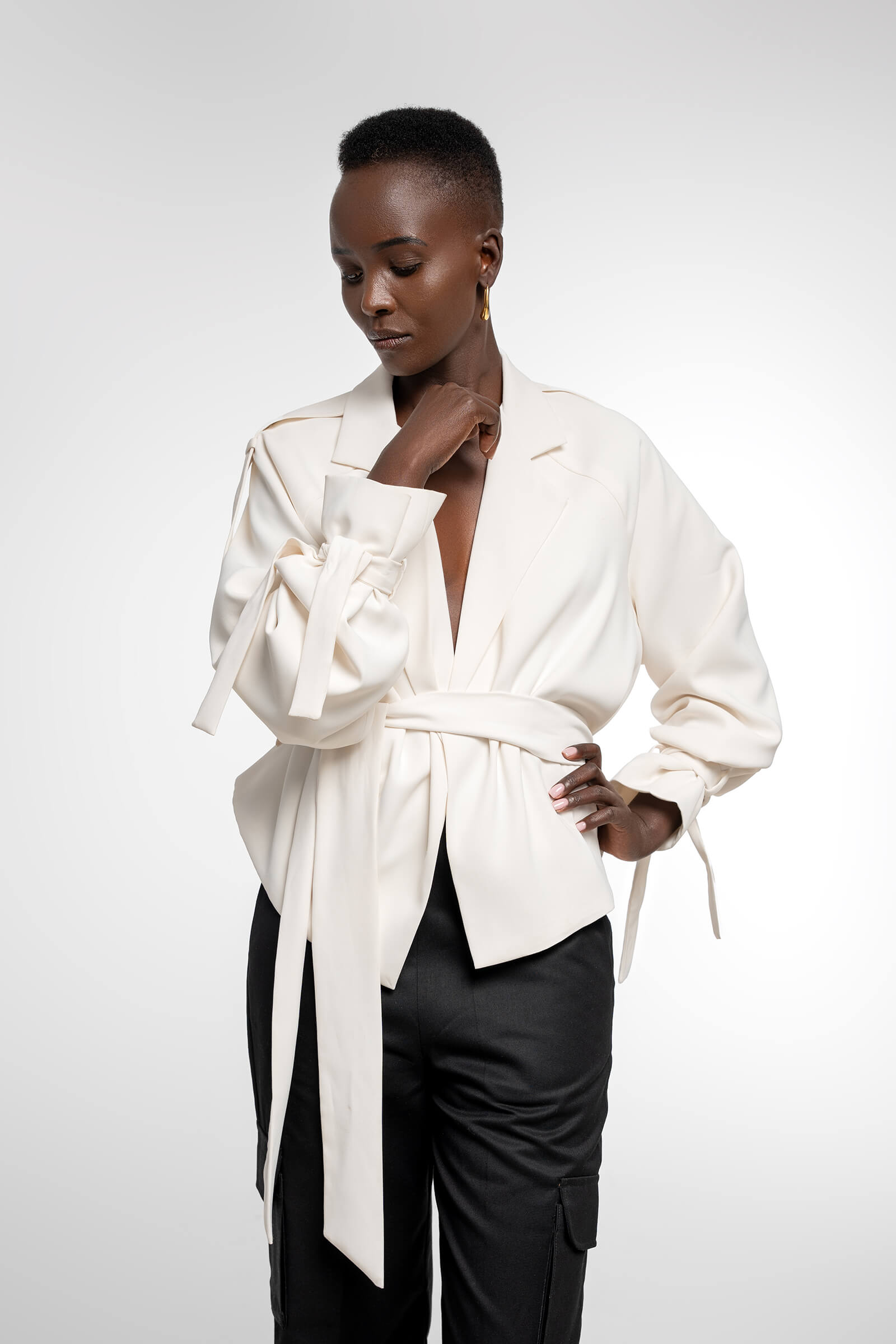 KYLIE CROPPED TRENCH COAT - WHITE