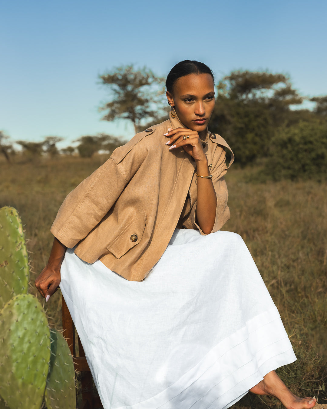 SELINA LINEN JACKET- BEIGE