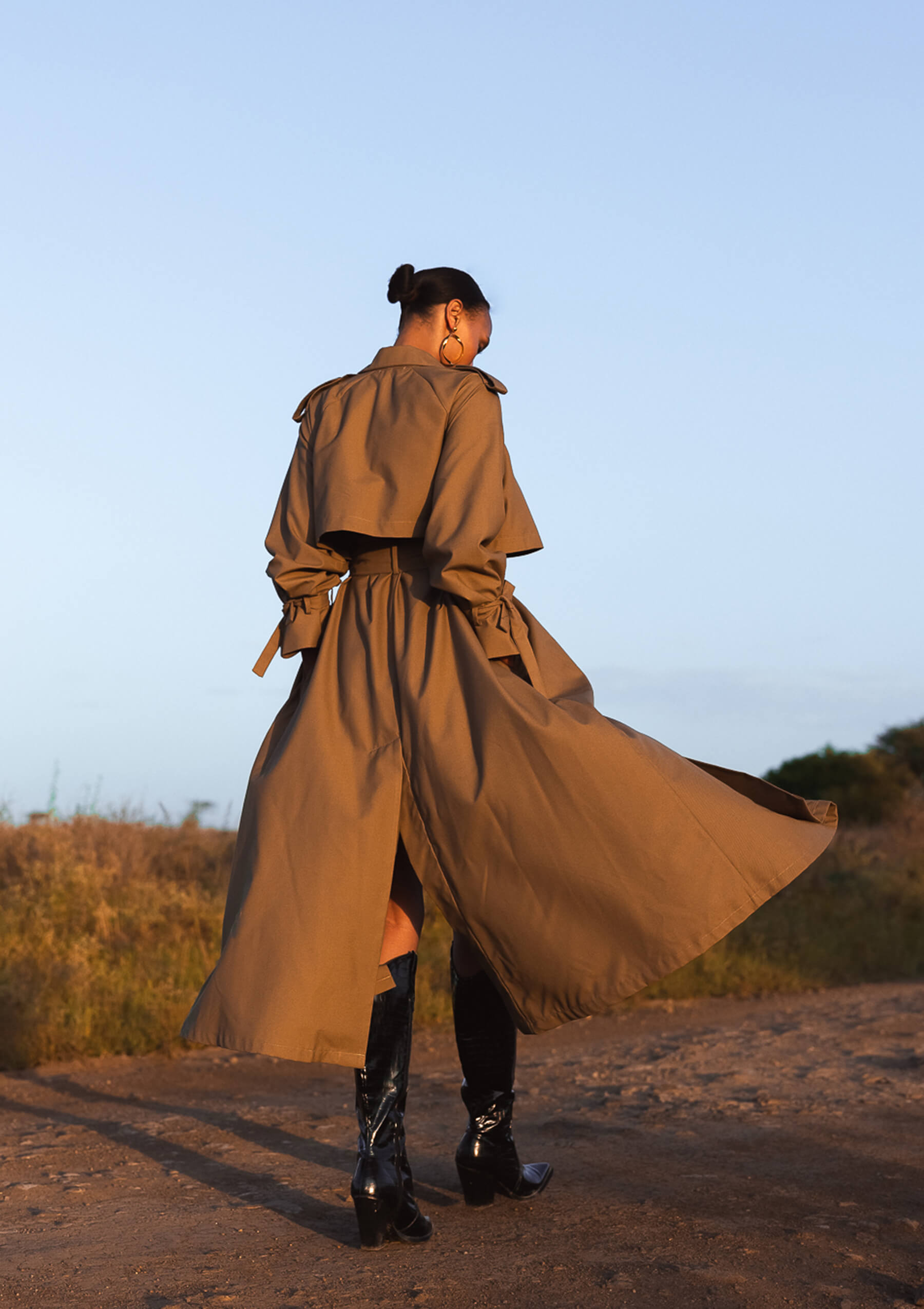 KAIA LONG TRENCH COAT - BEIGE