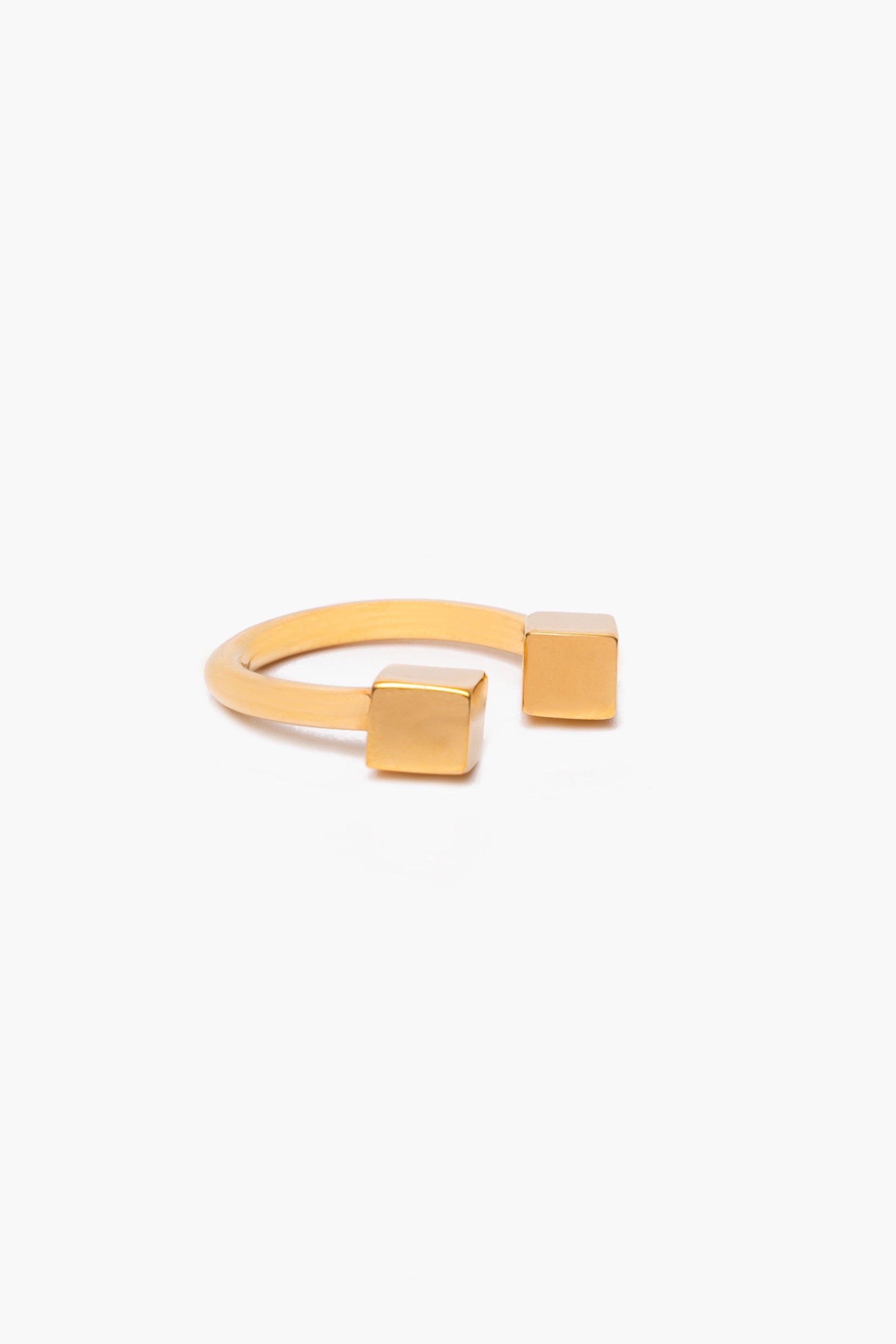 MIRA CUBE RING
