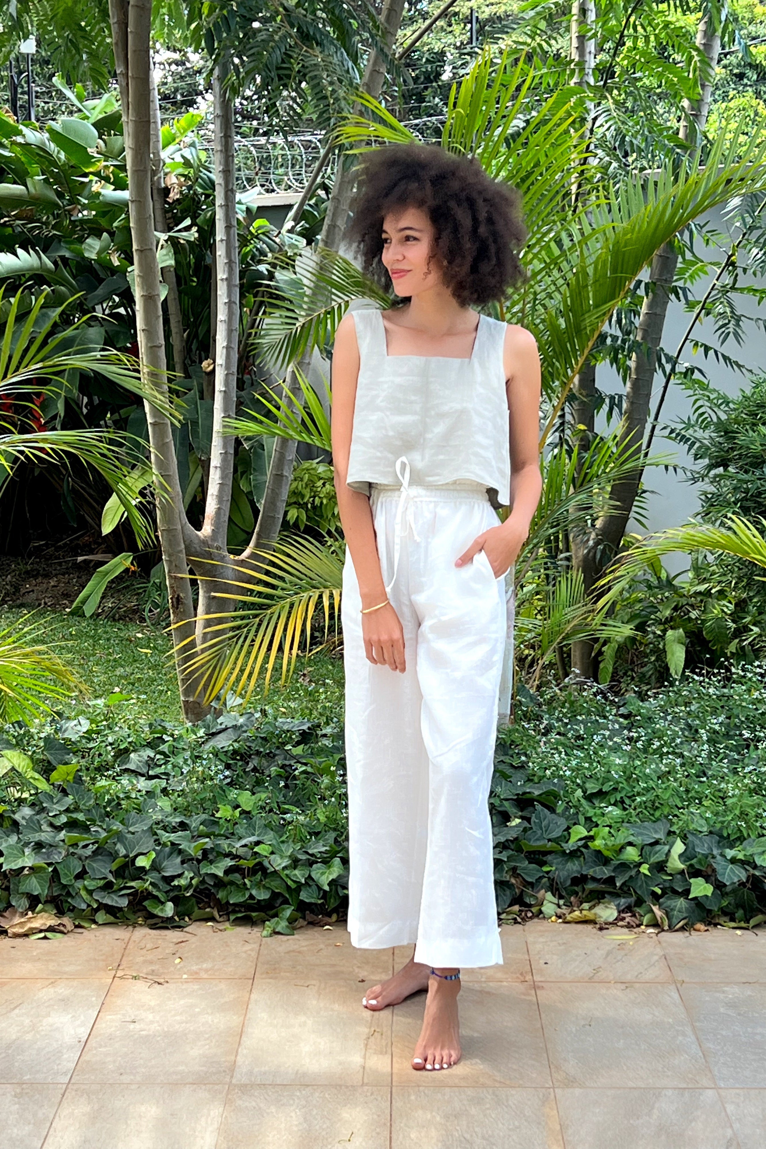 LORA PANTS - WHITE