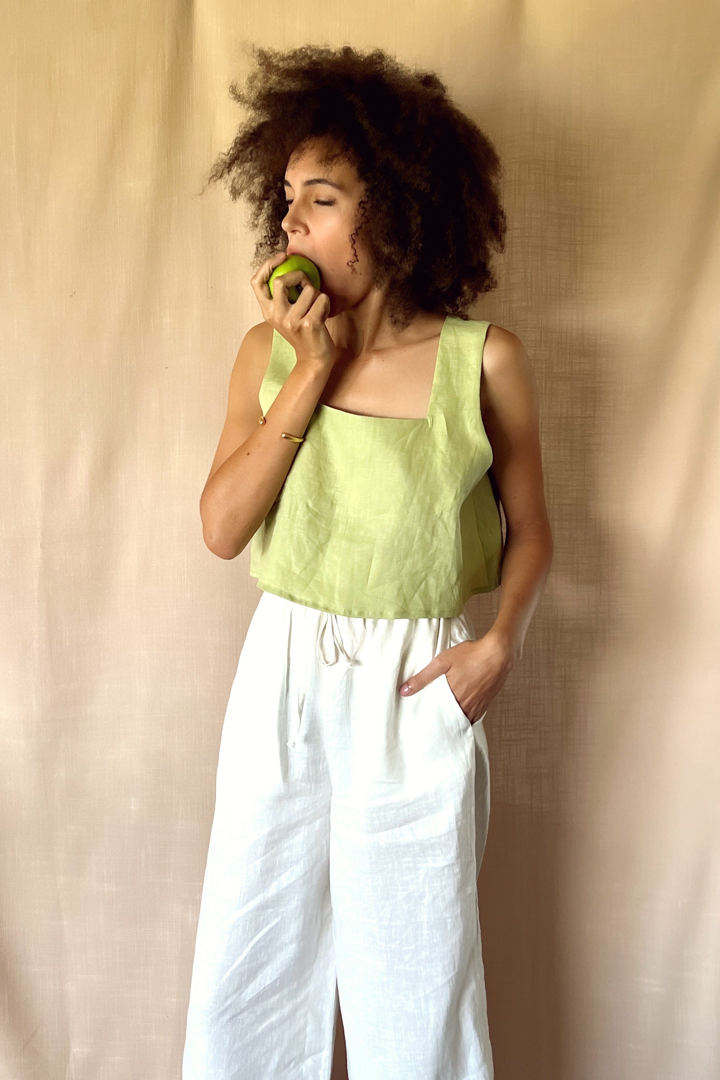 MIA TOP - OLIVE GREEN