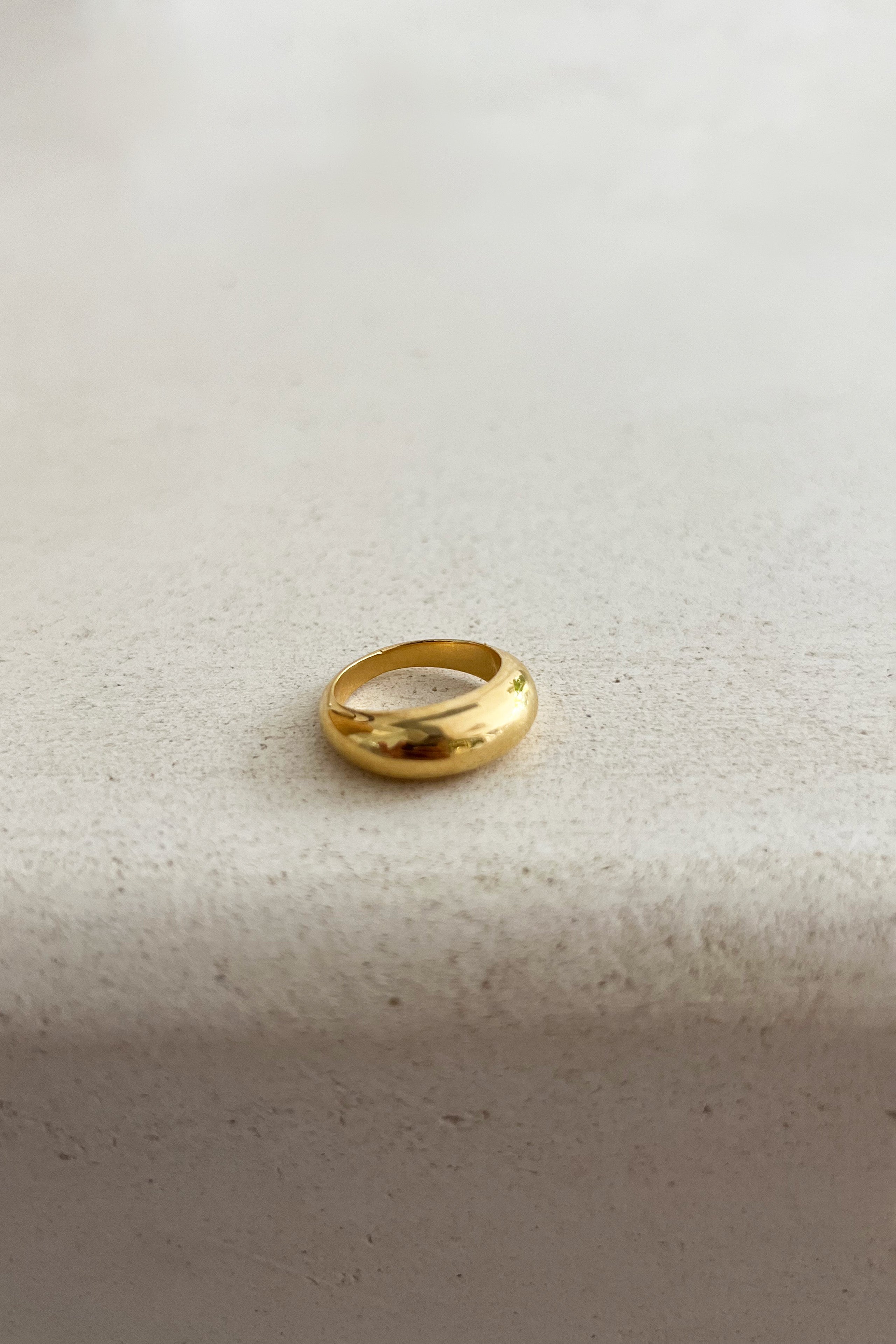 LILLY RING